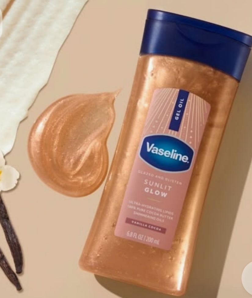 ✨Vaseline Glazed Body Oil-shimmer glow with cocao ✨