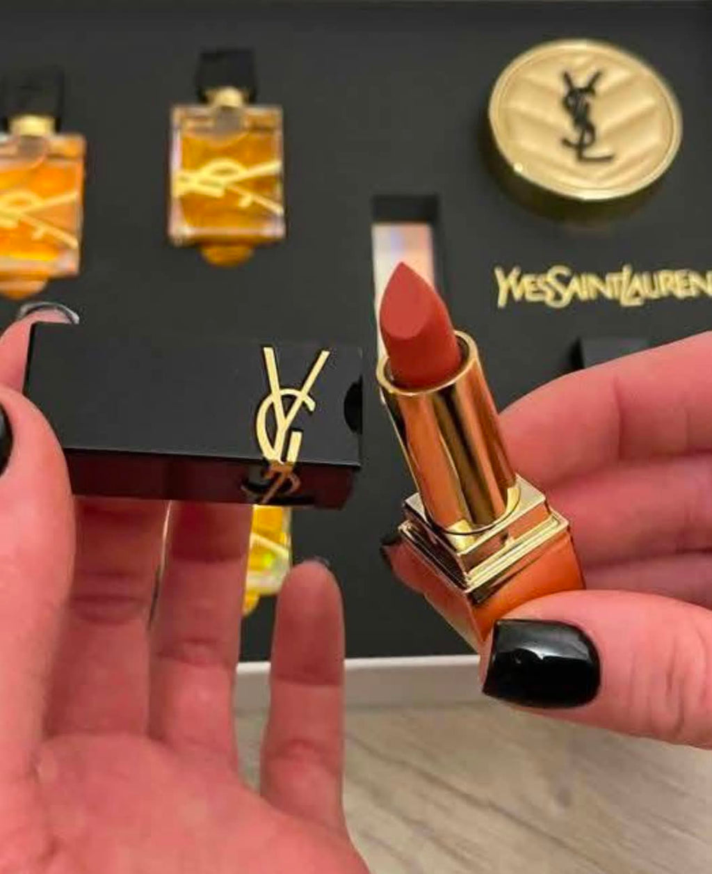 Coffre ySL libre
