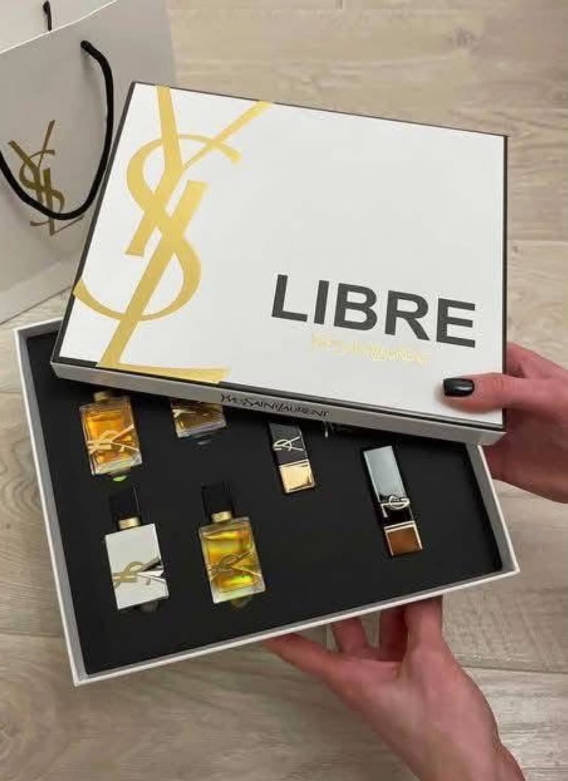 Coffre ySL libre
